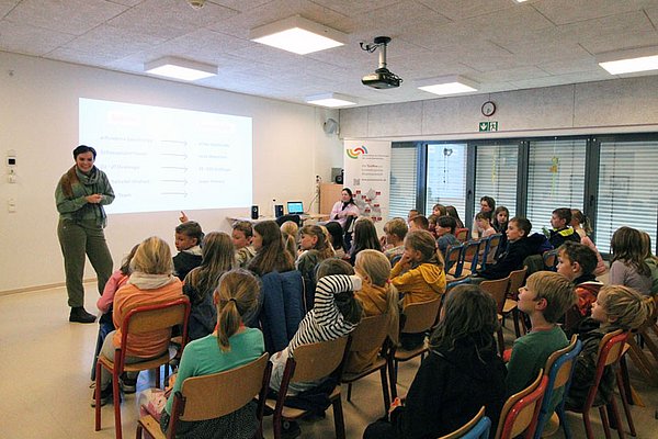 Kinderfilmuni im Kinderhörsaal Rückersdorf
