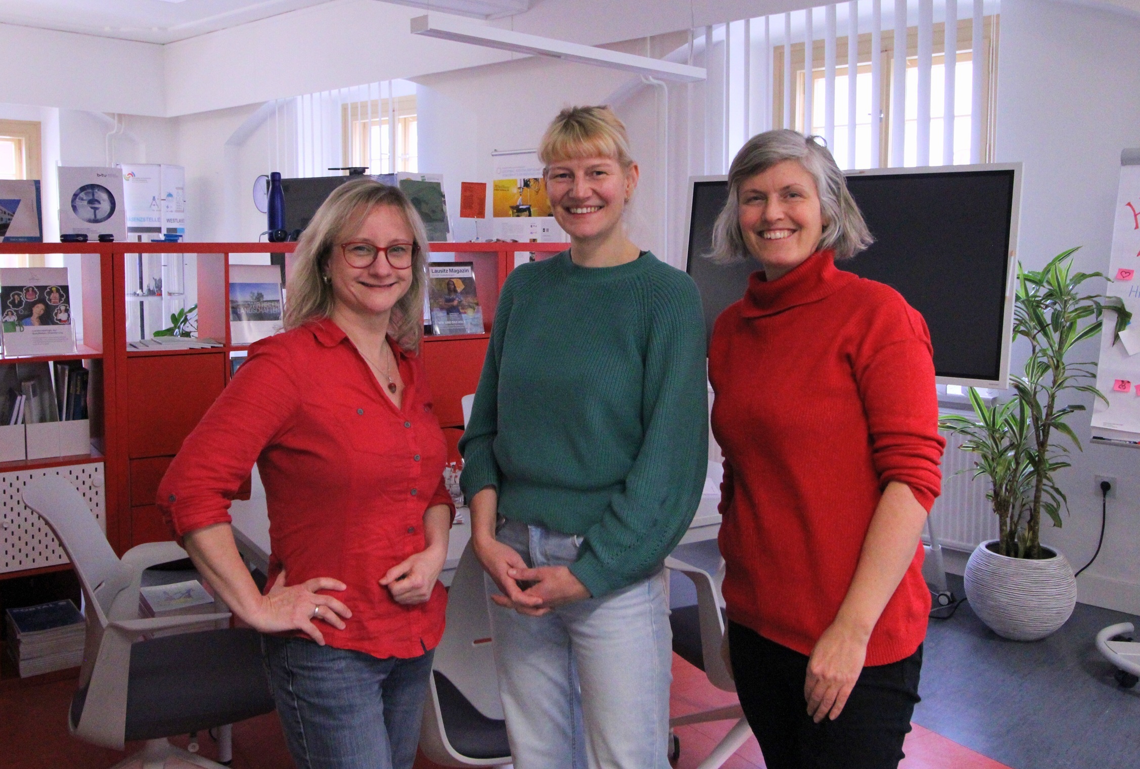 Team der Präsenzstelle Westlausitz | Finsterwalde, von rechts nach links, Nicole Wolski, Rebecca Hohnhaus und Dominique Franke-Sakuth